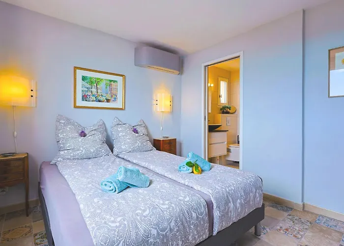 Vakantiehuis Provenzalische Citronniers - Garten Mit Meerblick Und Pool By Riviera Homelife Saint-Raphaël